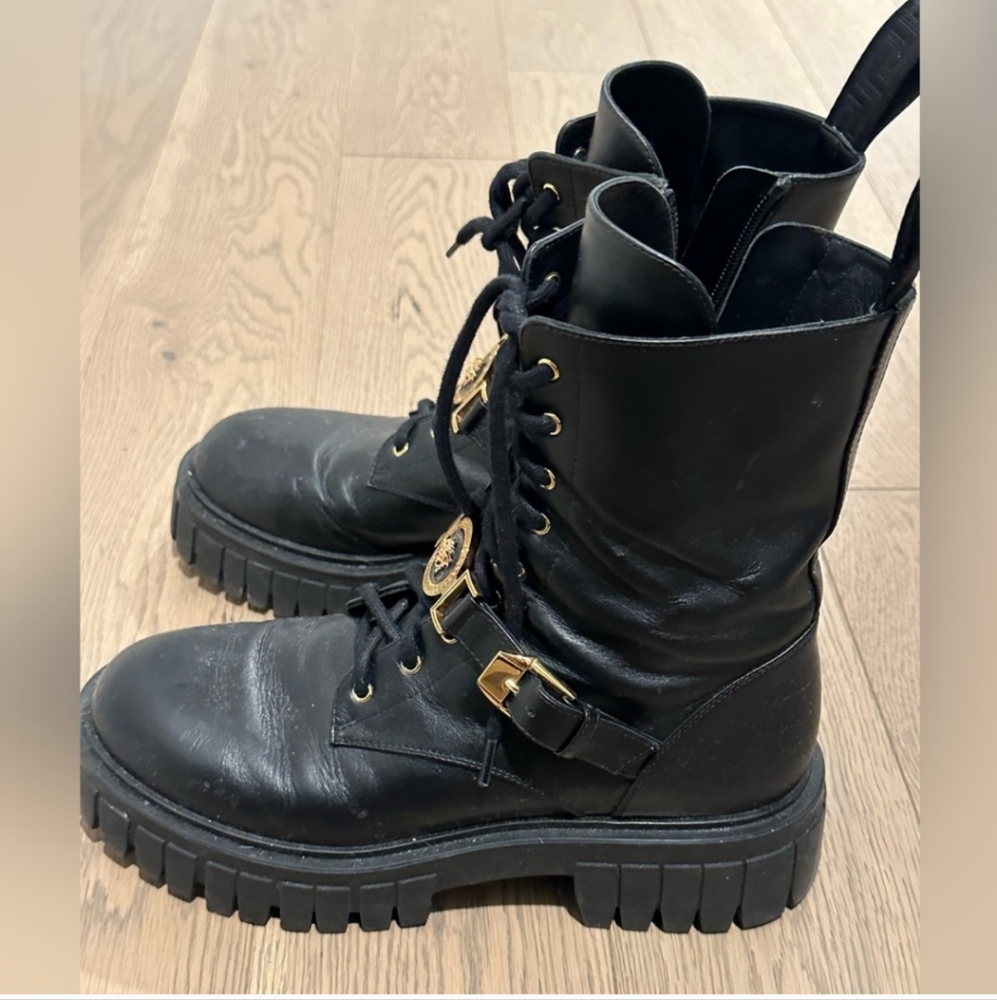 Versace Medusa Combat Boots 39 Black Gold - Picture 2 of 5